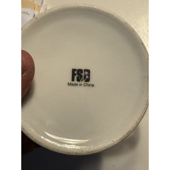 MIB Men In Black Alien Attack 2006 Graphic Sci-Fi Coffee Mug MINTY - Picture 5 of 7